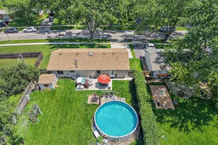 7798 Kingsbury Dr, Hanover Park, IL 60133 - Photo 29
