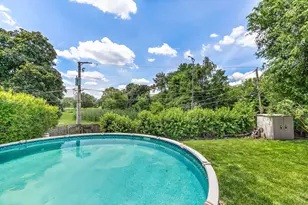 7798 Kingsbury Dr, Hanover Park, IL 60133 - Photo 17