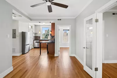 1702 W Catalpa Avenue #3E, Chicago, IL 60640 - Photo 7