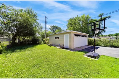16641 Paulina Street, Markham, IL 60428 - Photo 19
