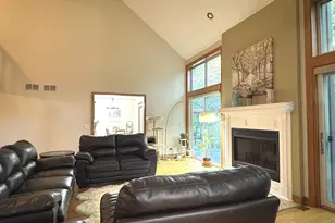3824 Patty Berg Ct, Woodridge, IL 60517 - Photo 7