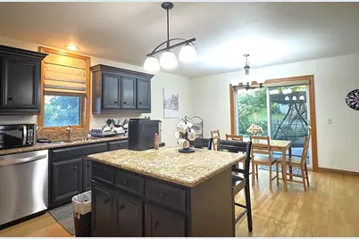 3824 Patty Berg Court, Woodridge, IL 60517 - Photo 11