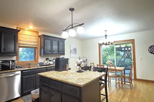 3824 Patty Berg Ct, Woodridge, IL 60517 - Photo 11