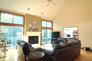 3824 Patty Berg Ct, Woodridge, IL 60517 - Photo 9