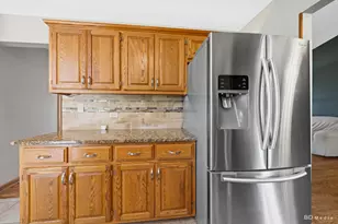 651 Columbia Dr, New Lenox, IL 60451 - Photo 13