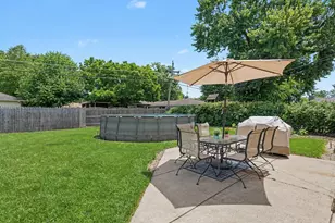 1108 Alann Dr, Joliet, IL 60435 - Photo 23
