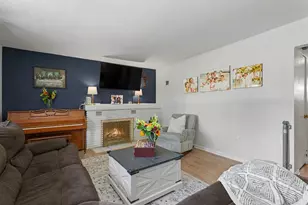 1108 Alann Dr, Joliet, IL 60435 - Photo 5