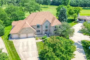 1500 Royal Oak Rd, Darien, IL 60561 - Photo 1