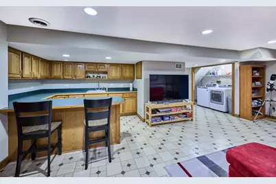 1140 Sandhurst Lane, Carol Stream, IL 60188 - Photo 31