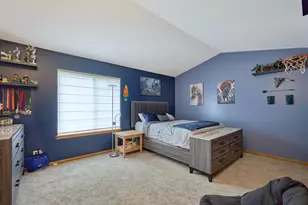 1140 Sandhurst Ln, Carol Stream, IL 60188 - Photo 23