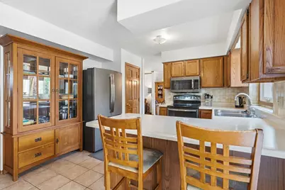 301 S Evergreen Lane, Bloomington, IL 61704 - Photo 13