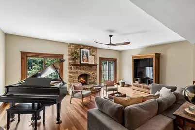 469 Duane Street, Glen Ellyn, IL 60137 - Photo 3