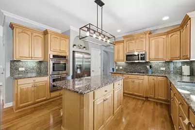 2632 Lupine Circle, Naperville, IL 60564 - Photo 7