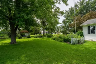 310 E Jefferson St, Dana, IL 61321 - Photo 29