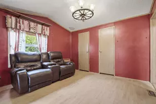 310 E Jefferson St, Dana, IL 61321 - Photo 23
