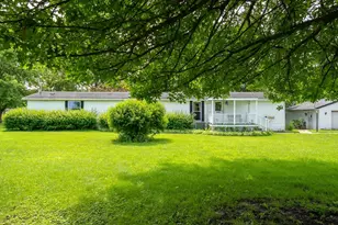 310 E Jefferson St, Dana, IL 61321 - Photo 27