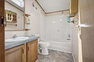 310 E Jefferson St, Dana, IL 61321 - Photo 21