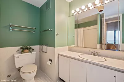 505 N Lake Shore Drive #1707, Chicago, IL 60611 - Photo 13