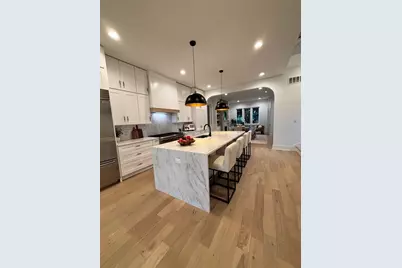 1914 N Rockwell Street, Chicago, IL 60647 - Photo 3