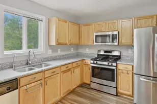 1680 William Dr, Romeoville, IL 60446 - Photo 11