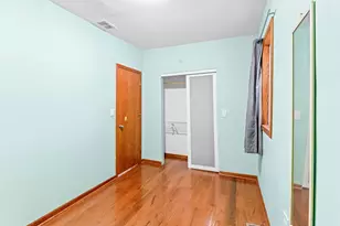 3154 S Canal St, Chicago, IL 60616 - Photo 13