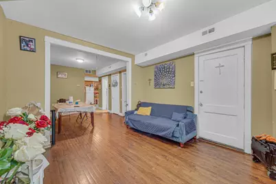 3854 W Diversey Avenue, Chicago, IL 60647 - Photo 3