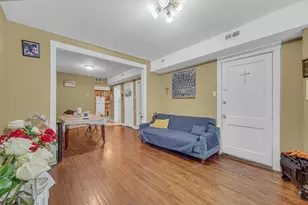 3854 W Diversey Ave, Chicago, IL 60647 - Photo 3