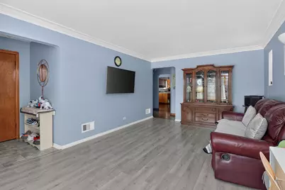 5328 S Melvina Avenue, Chicago, IL 60638 - Photo 3