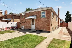 5328 S Melvina Ave, Chicago, IL 60638 - Photo 17