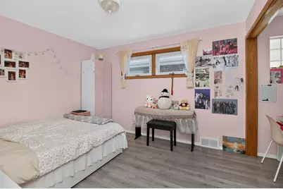5328 S Melvina Avenue, Chicago, IL 60638 - Photo 9