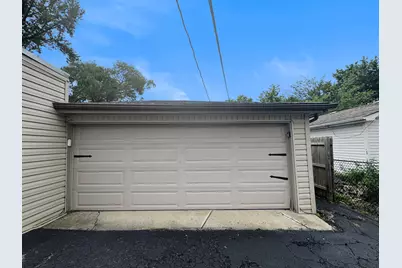 2413 Meridian Drive, Joliet, IL 60431 - Photo 5