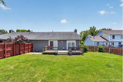 330 W Amie Avenue, Hinckley, IL 60520 - Photo 33