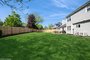 1196 Hummingbird Ln, Grayslake, IL 60030 - Photo 17