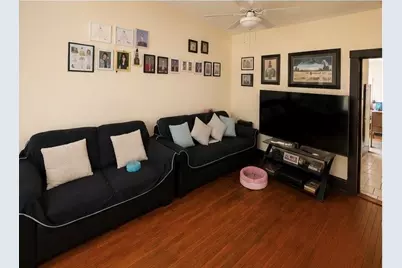 8410 S Burnham Avenue, Chicago, IL 60617 - Photo 9