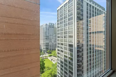 247 E Chestnut Street #1804, Chicago, IL 60611 - Photo 13