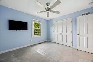 6076 Angel Ln, Lisle, IL 60532 - Photo 25