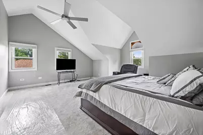 6076 Angel Lane, Lisle, IL 60532 - Photo 17