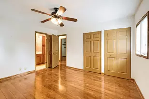 [Address not provided], Streamwood, IL 60107 - Photo 13