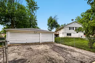 [Address not provided], Streamwood, IL 60107 - Photo 25