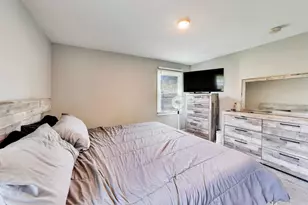 22519 Clarendon Ave, Richton Park, IL 60471 - Photo 15