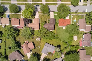 22519 Clarendon Ave, Richton Park, IL 60471 - Photo 33