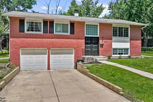2516 Jackson Dr, Woodridge, IL 60517 - Photo 1