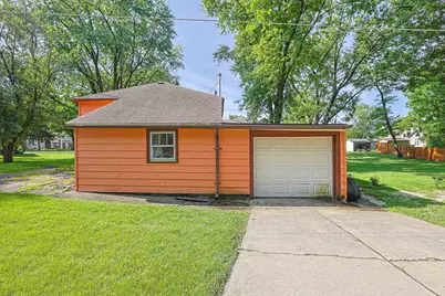 1400 Marion Street, Schaumburg, IL 60193 - Photo 3