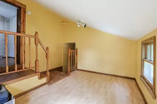 1400 Marion St, Schaumburg, IL 60193 - Photo 15