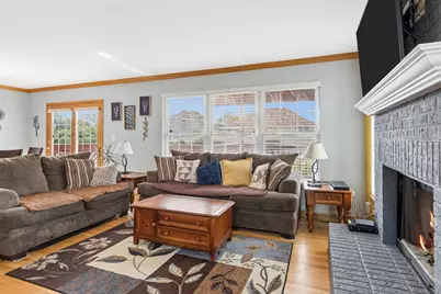 1009 E Wilson Avenue, Lombard, IL 60148 - Photo 7