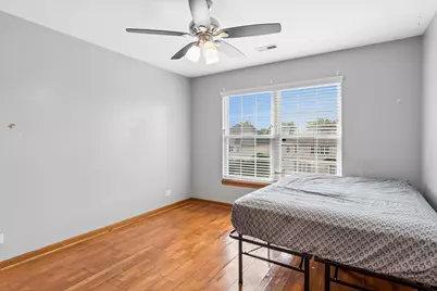1009 E Wilson Avenue, Lombard, IL 60148 - Photo 17