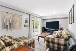 1009 E Wilson Ave, Lombard, IL 60148 - Photo 13