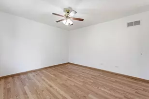 1601 Caton Ridge Dr, Plainfield, IL 60586 - Photo 9