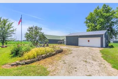 10202 Perry Road, Dekalb, IL 60115 - Photo 39