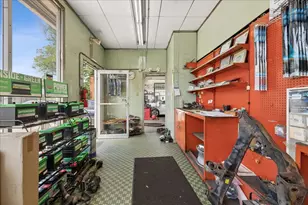 1030 W Touhy Ave, Park Ridge, IL 60068 - Photo 15